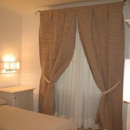 Helios Hotel 4*
