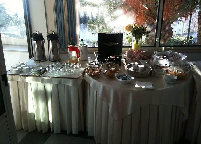 Отель Helios 4*